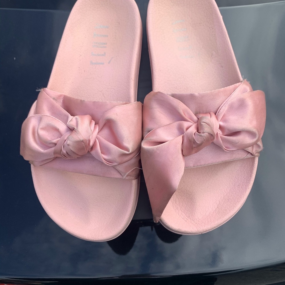 Women Puma Bow Slides pink 37.5